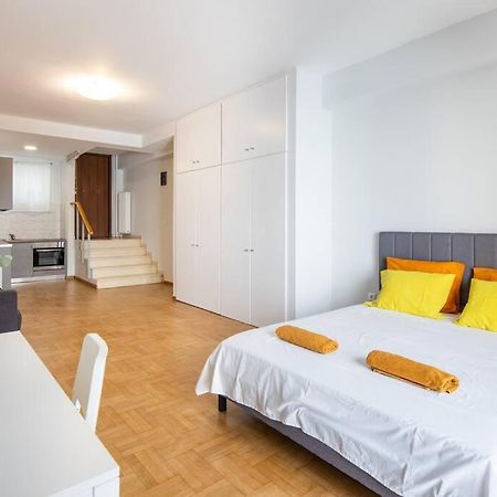 Newly Renovated, Quiet & Central Apartment In Kolonaki Atenas Exterior foto