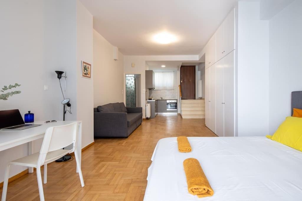 Newly Renovated, Quiet & Central Apartment In Kolonaki Atenas Exterior foto
