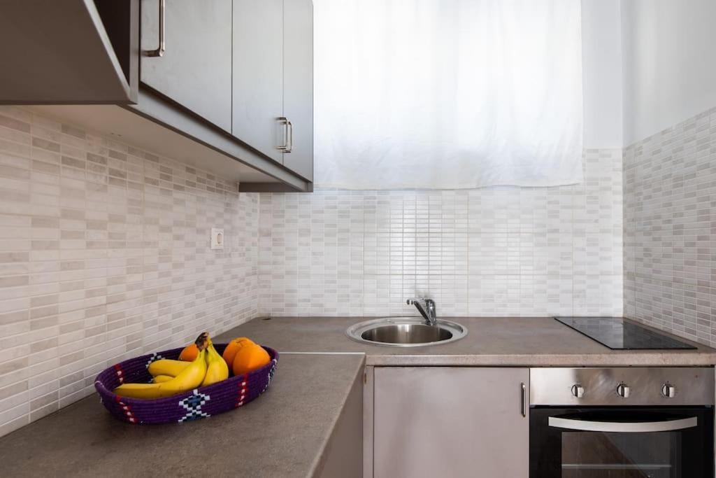 Newly Renovated, Quiet & Central Apartment In Kolonaki Atenas Exterior foto