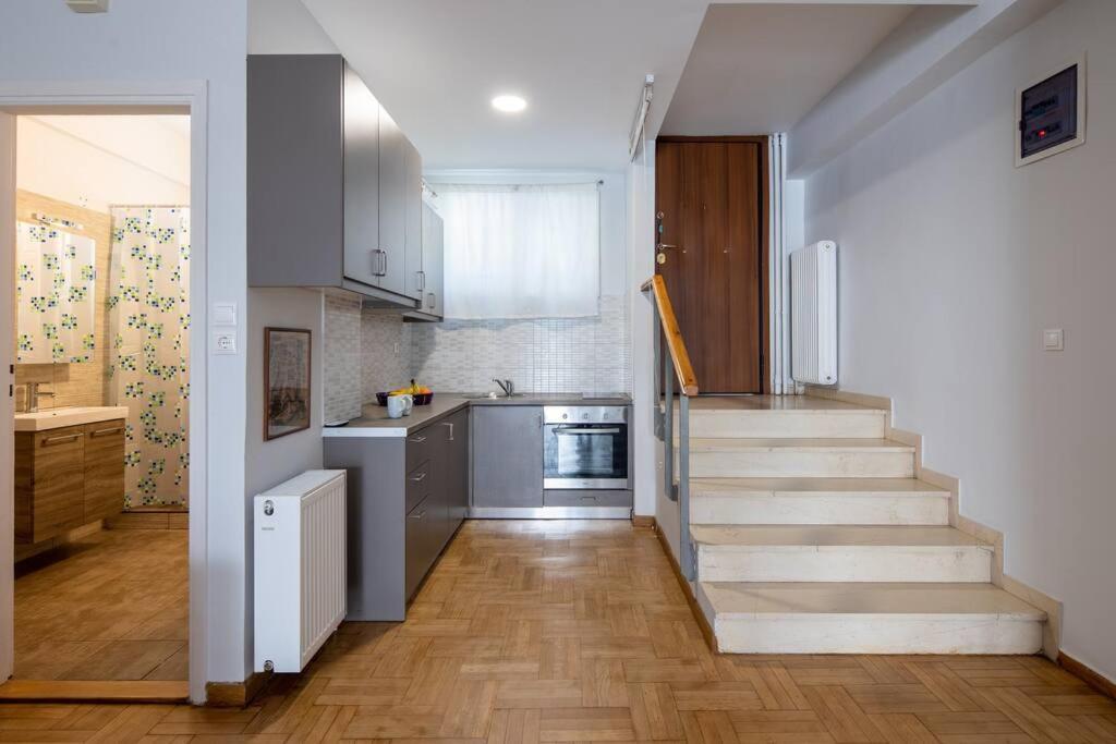 Newly Renovated, Quiet & Central Apartment In Kolonaki Atenas Exterior foto
